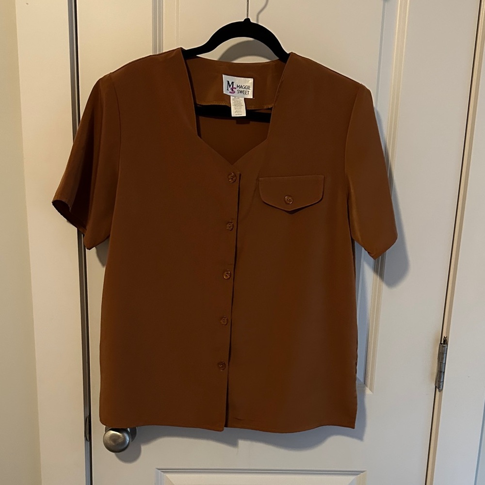 SOLD Maggie Sweet Brown Button-Up short sleeve Women Top